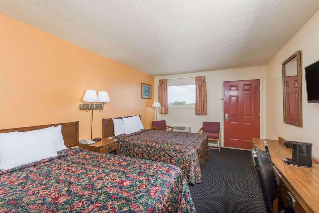 Knights Inn - Chanute Pokój zdjęcie